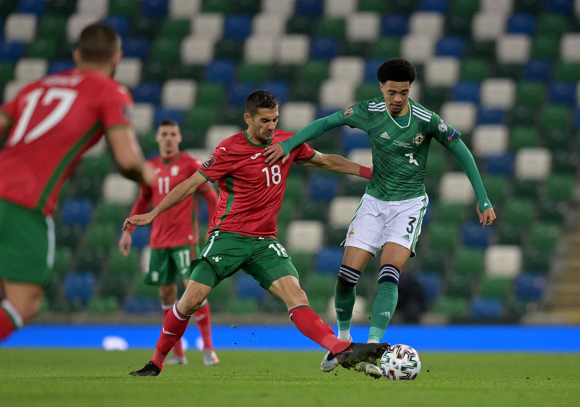 关于保加利亚主场不敌阿尔巴尼亚，降级风险增大的信息