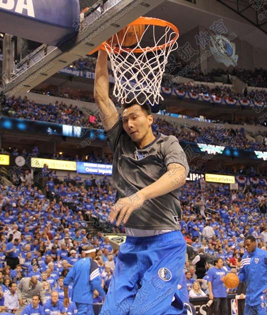 雷霆完胜深圳队,易建联统治全场 雷霆完胜深圳队,易建联统治全场