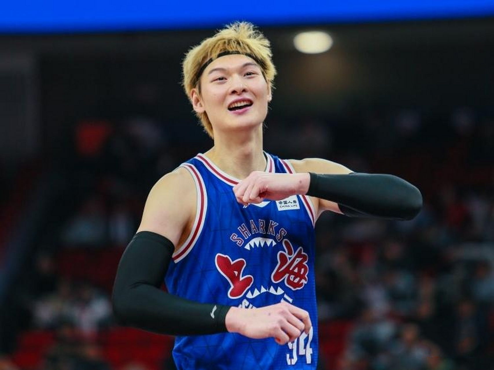 开云-广东队险胜国王，王哲林带队取胜