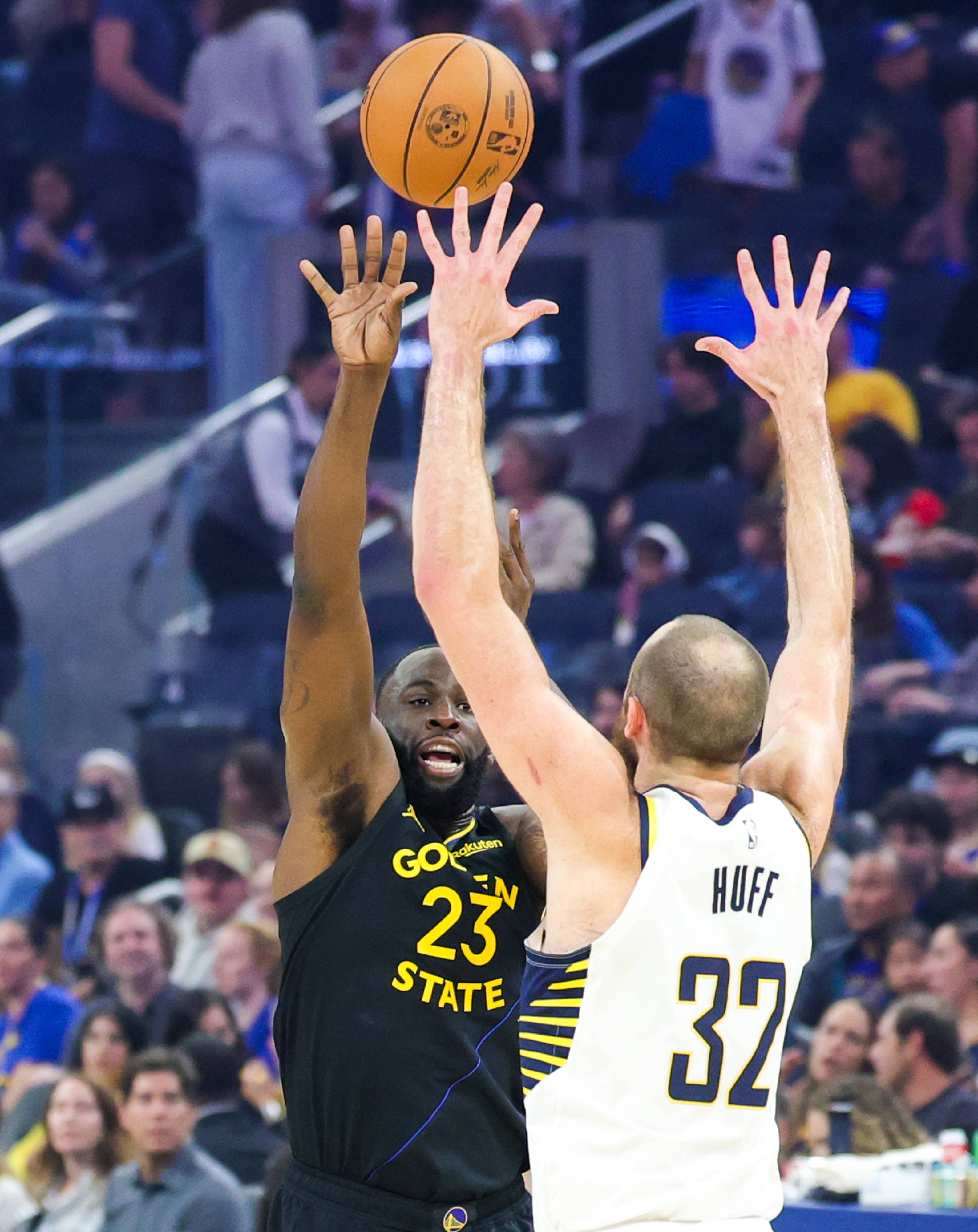 开云体育登录-步行者鏖战篮网，詹姆斯关键制胜