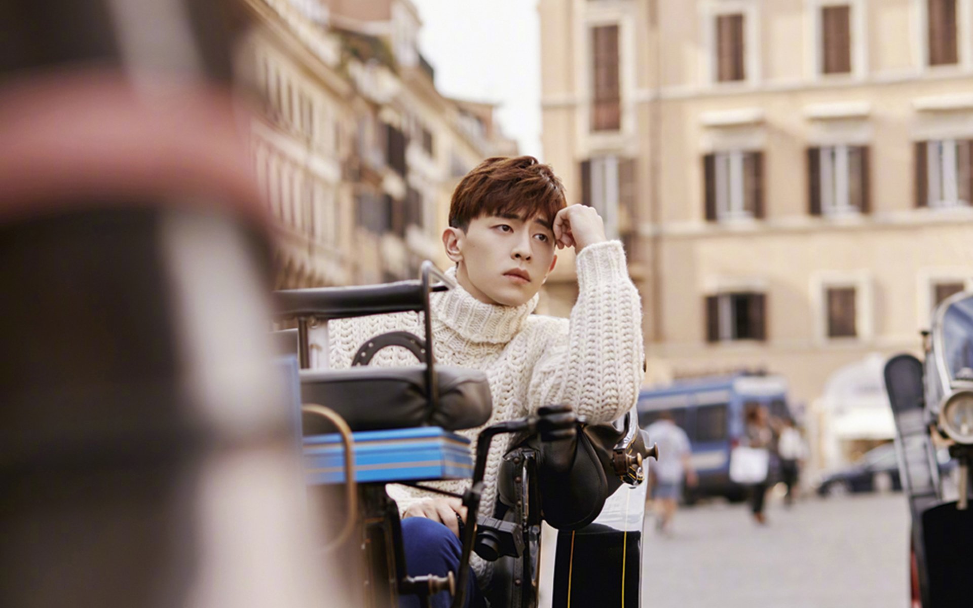 开云APP-克莱的东方试炼，当舞台聚光灯下，上海滩的篮球心跳强压麦迪逊