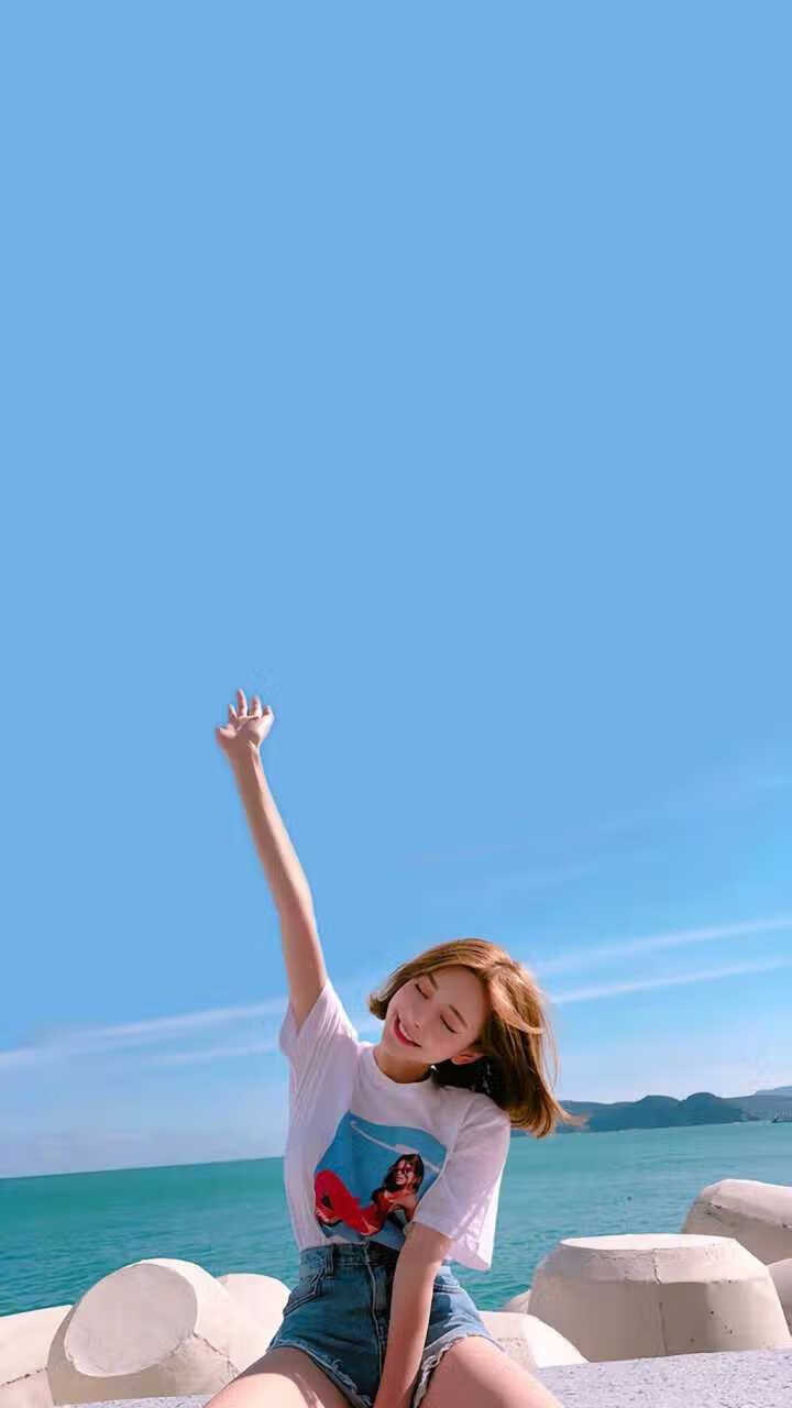 开云体育在线-F1新赛季揭幕战之夜，皮克关键制胜