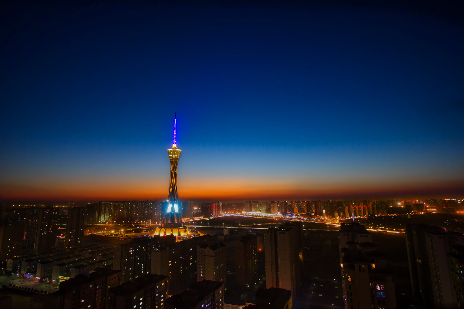 当南美雄鹰遇见非洲雄狮,一个韩国人如何成为全场焦点