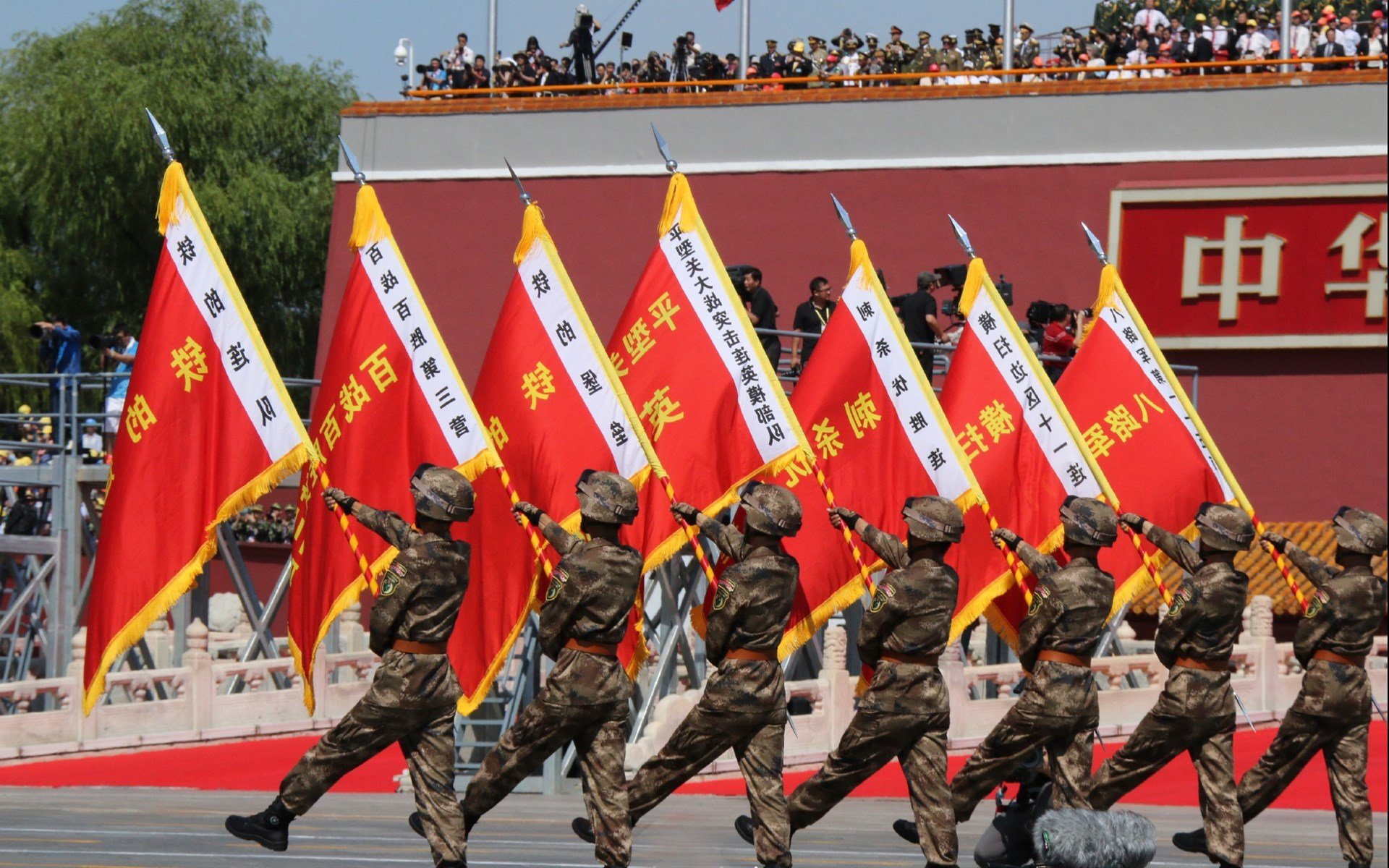 当利拉德的三分雨席卷吉林—一人扛起一支队的终极证明